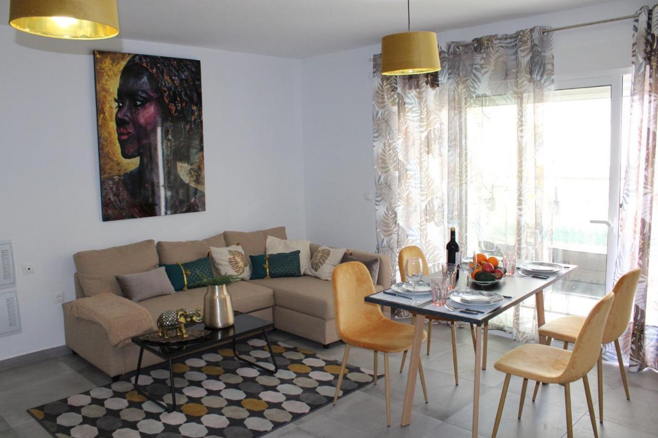 Los Boliches Holidays Suites Fuengirola Exteriér fotografie